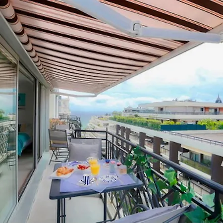公寓 Loft Croisette Vue 戛纳